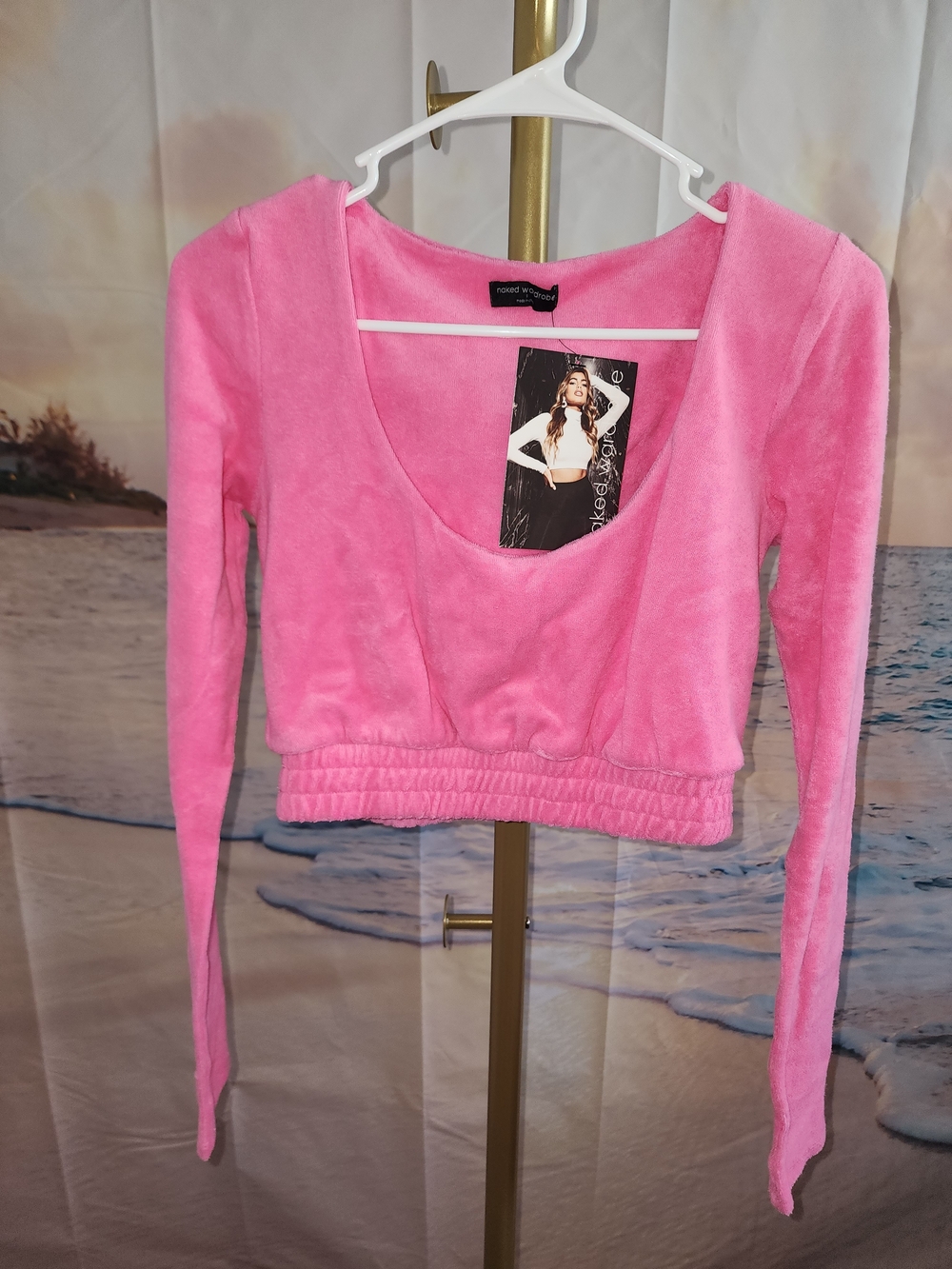 naked wardrobe Bright Pink Velvet Scoop Crop Top